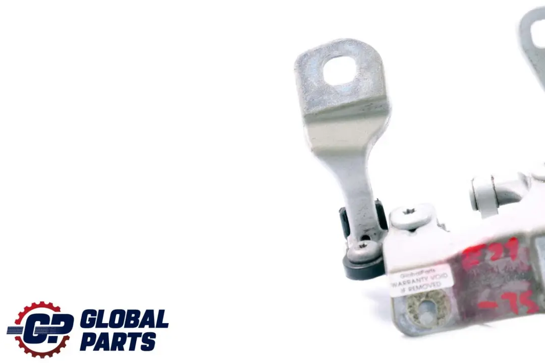 Scharnier Heckklappe Hinten Links Titansilber Titan Silver für BMW E91 Kombi mit Teilenummer 7119041 BMW E91 Kombi Scharnier Heckklappe Hinten Links Titansilber Titan Silver - SKU 7119041-TS - Teilenummer 7119041