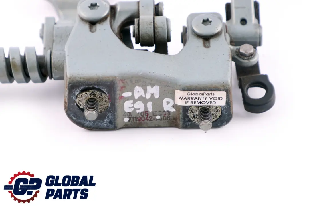 Boot Trunk Tailgate Right Hinge O/S 7119042 Arktis Metallic to BMW 3 Series E91 LCI with Part number 7152676 BMW 3 Series E91 LCI Boot Trunk Tailgate Right Hinge O/S 7119042 Arktis Metallic - SKU 7119042-AM - Part number 7152676