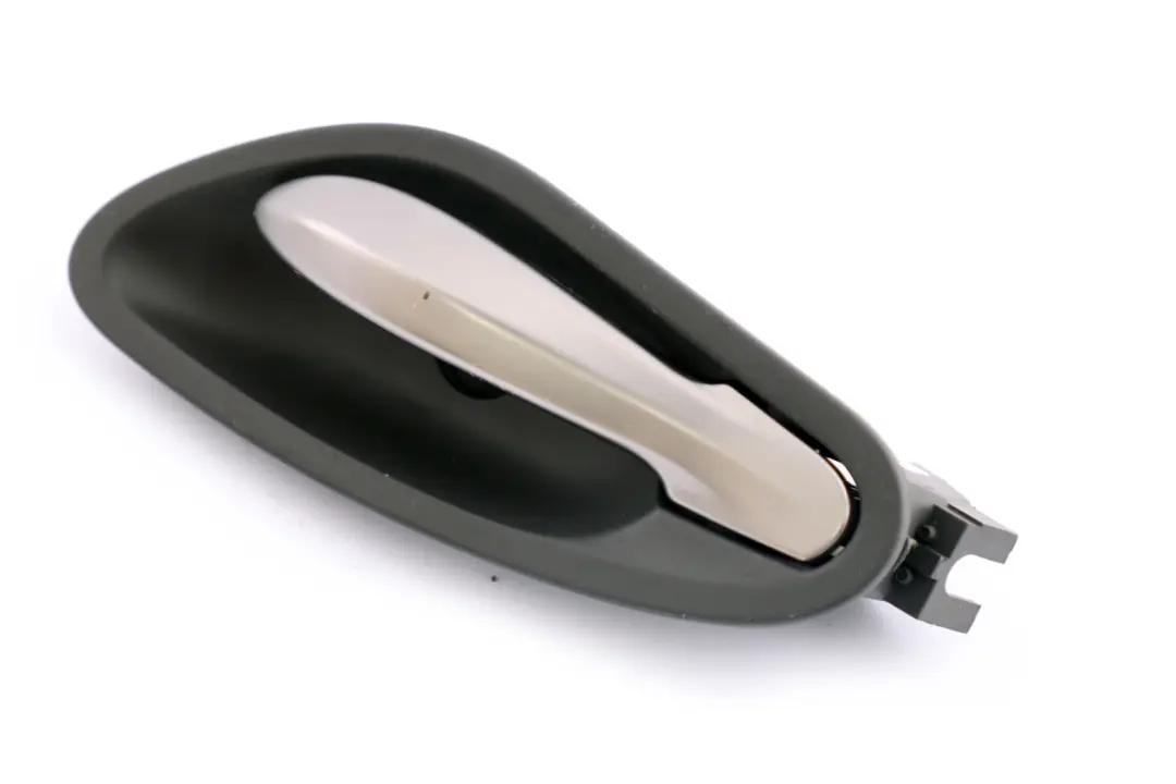 BMW Serie 6 E63 E64 Tirador Puerta Interior Izquierdo Gris Rutenio - SKU 7119061 - Número de pieza 7116065