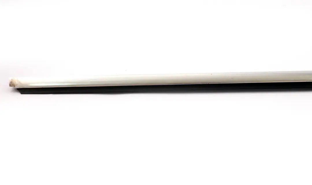 BMW E92 E93 LCi Canal Cubierta Exterior Puerta Delantera Derecha Cromo - SKU 7119080 - Número de pieza 7119080