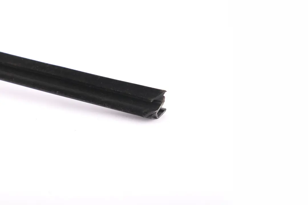 BMW 3 er E92 Schachtabdichtung Abdichtung innen Tür vorne links - SKU 7119089 - Teilenummer 7119089