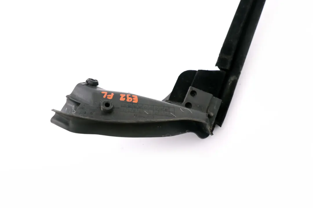 Schachtabdichtung Conditionnement Interieur Porte avant Gauche pour BMW 3 E92 à propos du numéro de pièce 7119089 BMW 3 E92 Schachtabdichtung Conditionnement Interieur Porte avant Gauche - SKU 7119089 - Numéro de pièce 7119089