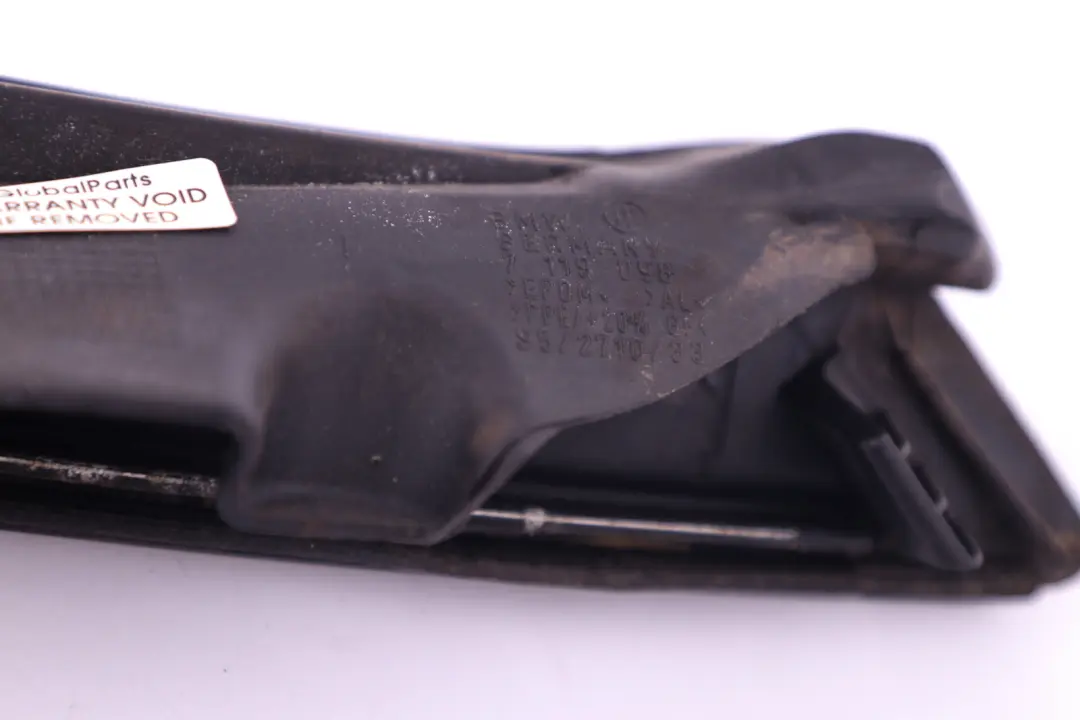 BMW E93 Listwa Uszczelka Szyby Prawy Tył Czarna - SKU 7119098 - Numer Części 7119098