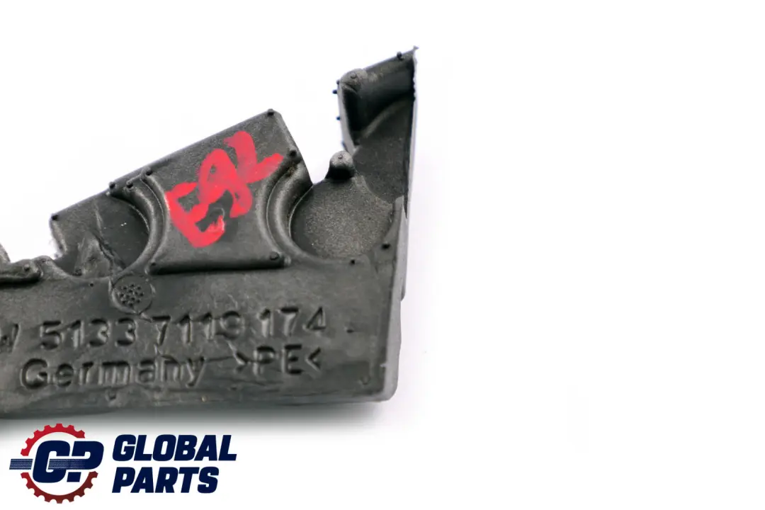 BMW E92 E93 LCI Joint d'etancheite triangle de retroviseur droit Noir - SKU 7119174 - Numéro de pièce 7119174