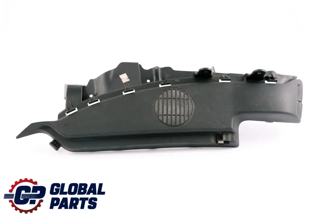 Soporte Luneta Trasera Izquierda Gris Alaskagrau para BMW E87 con número de pieza 7119501 BMW E87 Soporte Luneta Trasera Izquierda Gris Alaskagrau - SKU 7119501 - Número de pieza 7119501