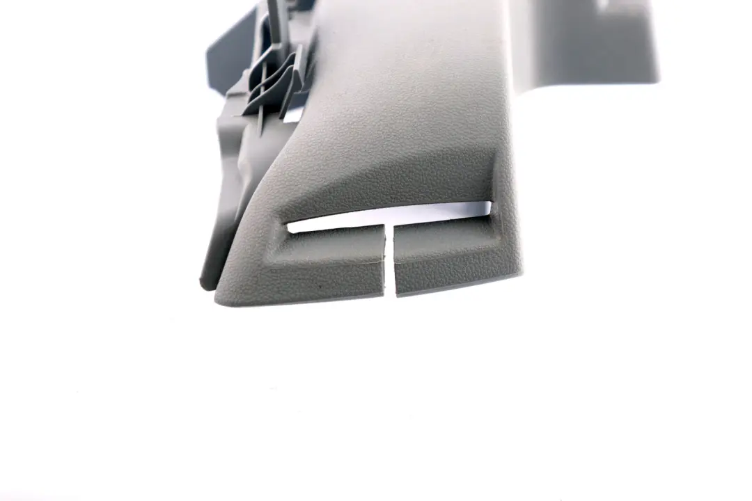 mocowanie półki bagażnika prawe do BMW E87 o numerze 7119502 BMW E87 mocowanie półki bagażnika prawe - SKU 7119502-1 - Numer Części 7119502