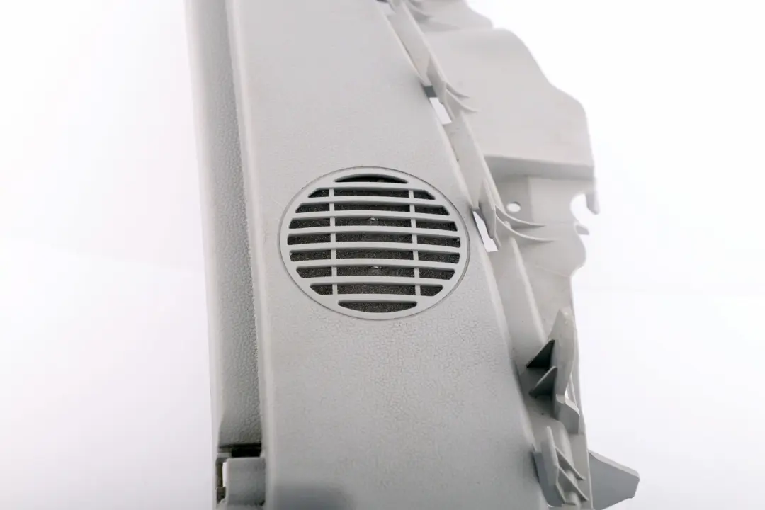 Maskownica uchwyt plastik półki lewy tył do BMW 1 E81 o numerze 7119503 BMW 1 E81 Maskownica uchwyt plastik półki lewy tył - SKU 7119503-1 - Numer Części 7119503