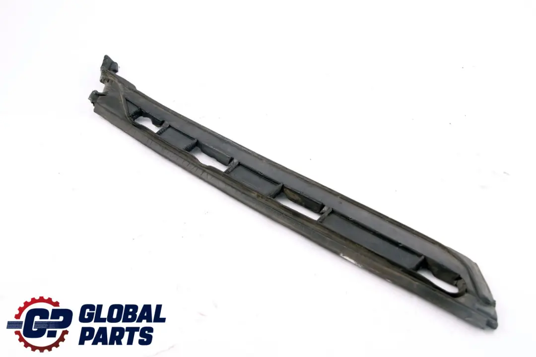 Formteil Abdeckung A-Säule Links für Mini Cooper R50 R53 mit Teilenummer 7119717 Mini Cooper R50 R53 Formteil Abdeckung A-Säule Links - SKU 7119717 - Teilenummer 7119717