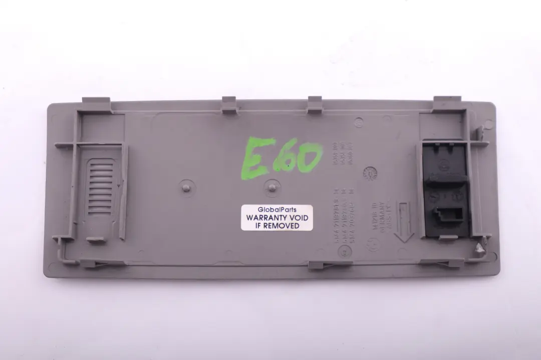 5er E60 E61 Notruf SOS Panik Dachabdeckung 7124011 für BMW mit Teilenummer 7119781 BMW 5er E60 E61 Notruf SOS Panik Dachabdeckung 7124011 - SKU 7119781 - Teilenummer 7119781