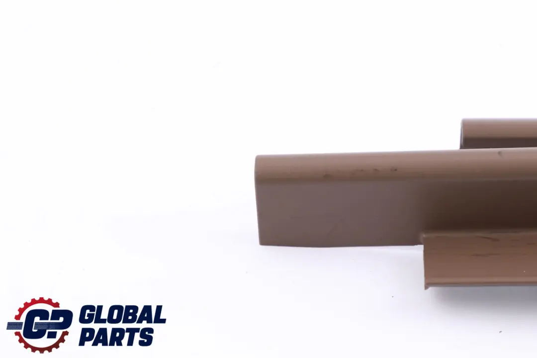 BMW E60 E61 Cache rail de siège avant extérieur droit Trüffelbraun 7007696 - SKU 7119838 - Numéro de pièce 7119838