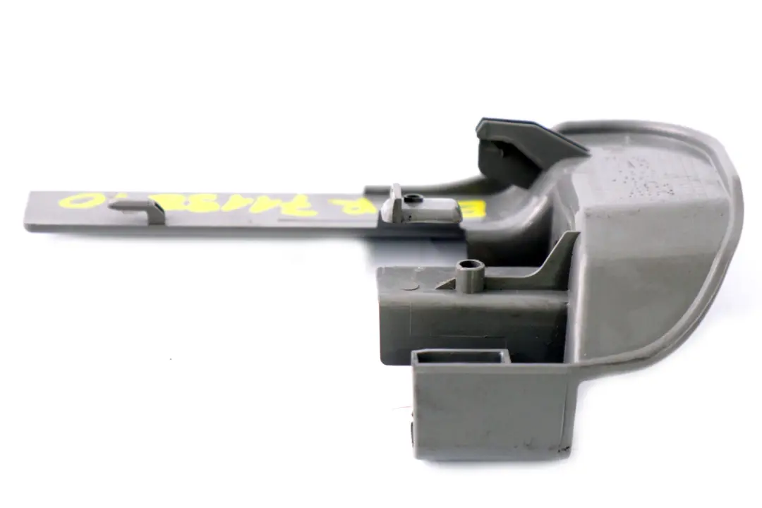 Blende vorne innen rechts Grau für BMW 5 er E60 E61 LCI mit Teilenummer 7007700 BMW 5 er E60 E61 LCI Blende vorne innen rechts Grau - SKU 7119840 - Teilenummer 7007700