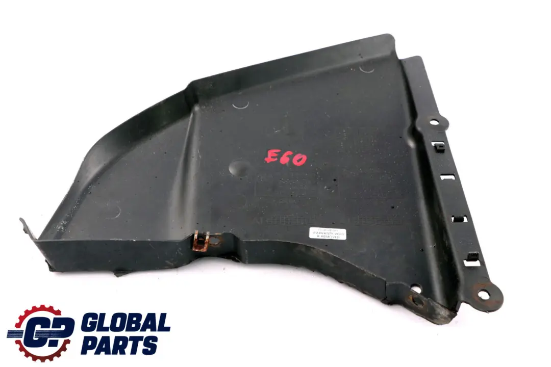 Tapa Panel Rueda Conducto Aire Izquierda para BMW E60 E61 con número de pieza 7119853 BMW E60 E61 Tapa Panel Rueda Conducto Aire Izquierda - SKU 7119853 - Número de pieza 7119853