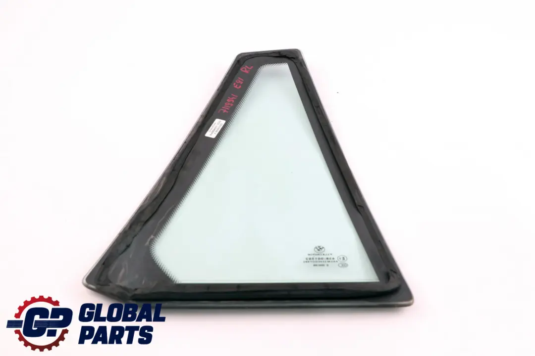 Finestrino Fisso Posteriore Sinistro 5135 per BMW E91 con numero di parte 7119941 BMW E91 Finestrino Fisso Posteriore Sinistro 5135 - SKU 7119941 - Numero di parte 7119941