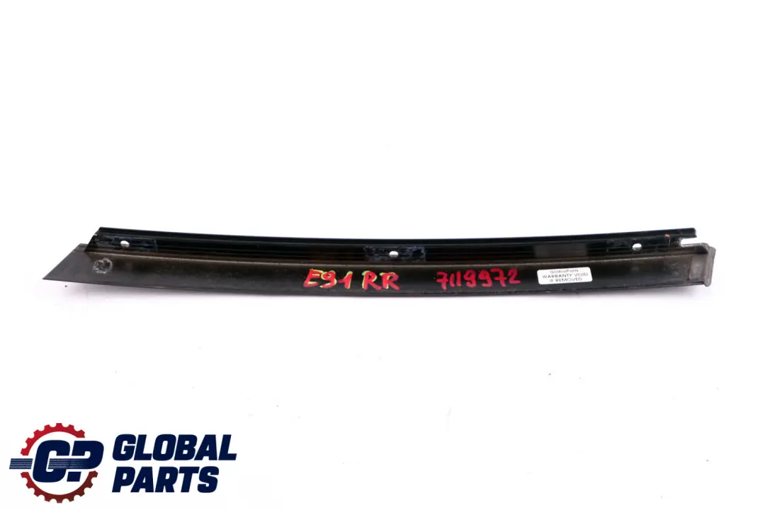 Osłona Listwa Słupka Drzwi Prawy Tył do BMW E91 o numerze 7119972 BMW E91 Osłona Listwa Słupka Drzwi Prawy Tył - SKU 7119972 - Numer Części 7119972