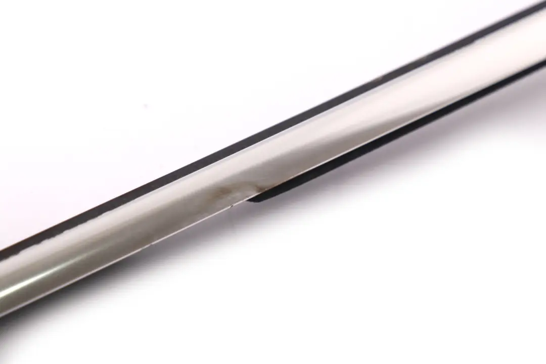 BMW E90 E91 Rivestimento Esterno Porta Anteriore Destra Cromo - SKU 7119982 - Numero di parte 7119982