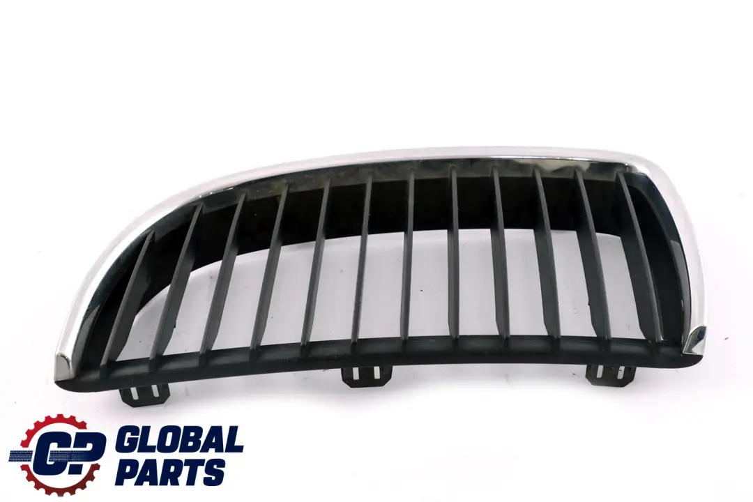 Nerka Grill Kratka Atrapa Lewa do BMW E90 E91 o numerze 7120007 BMW E90 E91 Nerka Grill Kratka Atrapa Lewa - SKU 7120007 - Numer Części 7120007