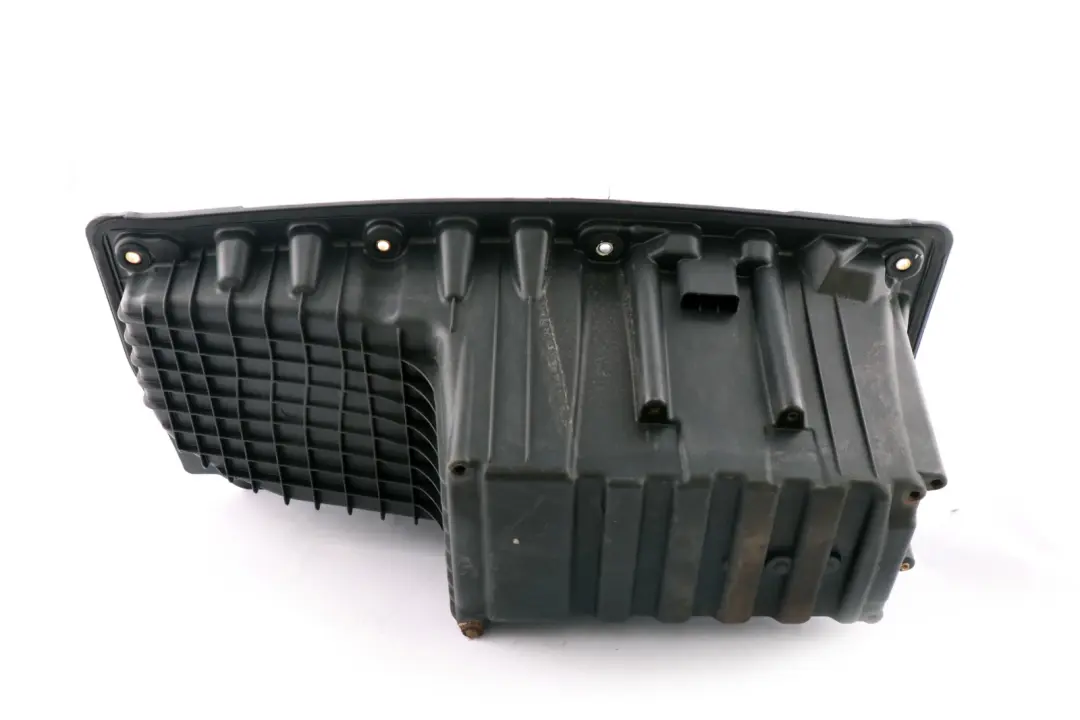 Wanna Wanienka Schowek Przegroda Podłogi Bagażnika do BMW E81 E87 o numerze 7120019 BMW E81 E87 Wanna Wanienka Schowek Przegroda Podłogi Bagażnika - SKU 7120019 - Numer Części 7120019