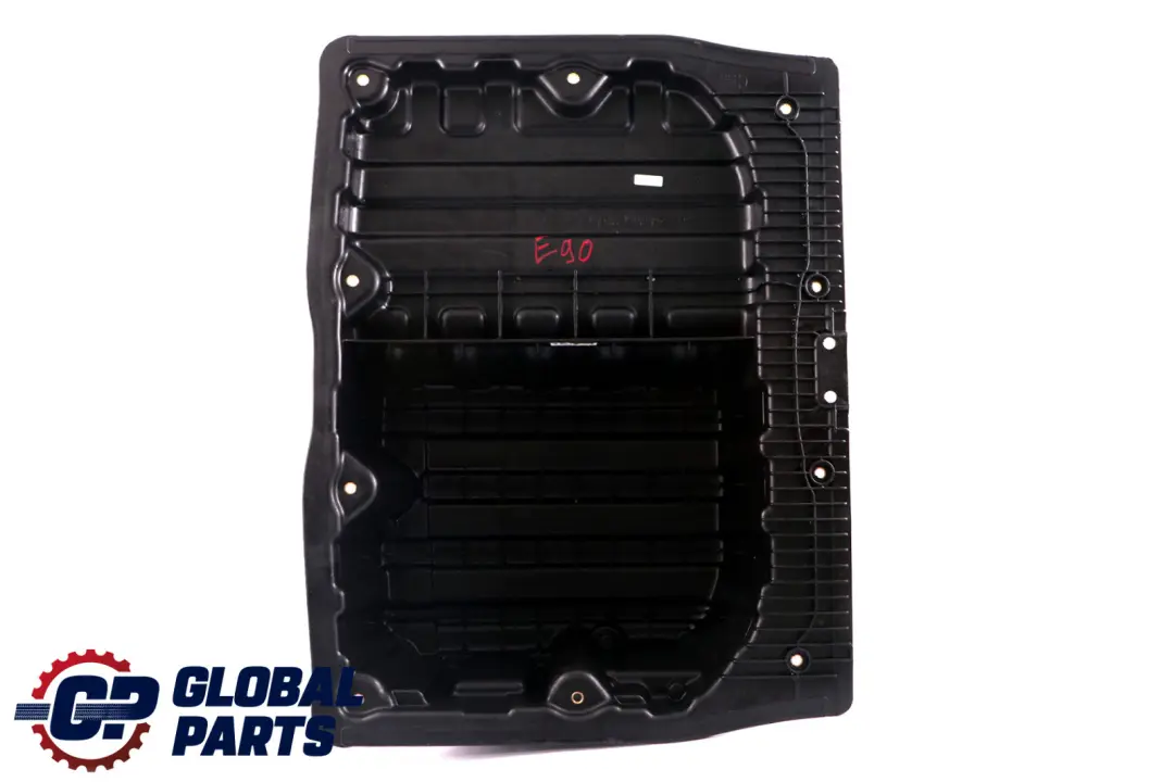 Vassoio Stoccaggio Piano Posteriore In Plastica Pan Trunk Box per BMW E90 E91 E92 con numero di parte 7120020 BMW E90 E91 E92 Vassoio Stoccaggio Piano Posteriore In Plastica Pan Trunk Box - SKU 7120020 - Numero di parte 7120020