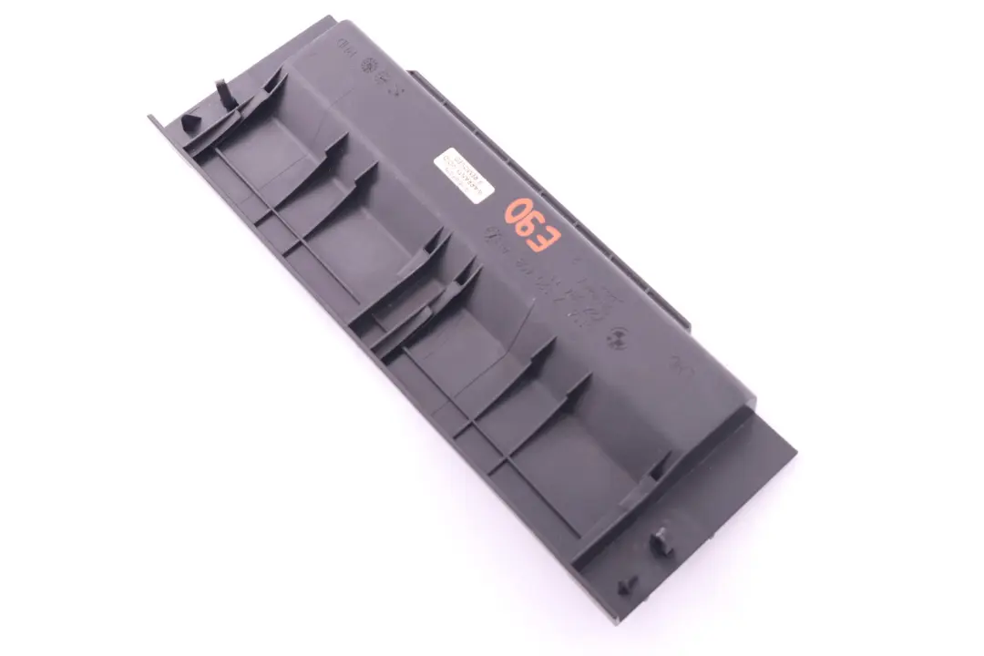 Fuse Bracket Glove Box Cover to BMW E90 E91 E92 E93 with Part number 51167120408 BMW E90 E91 E92 E93 Fuse Bracket Glove Box Cover - SKU 7120408 - Part number 51167120408