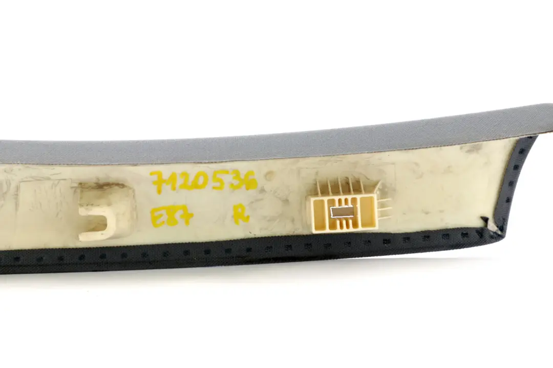 BMW 1 er E87 E87N LCI Blende A Säule rechts ALASKAGRAU GRAU 7058330 - SKU 7120536 - Teilenummer 7120536