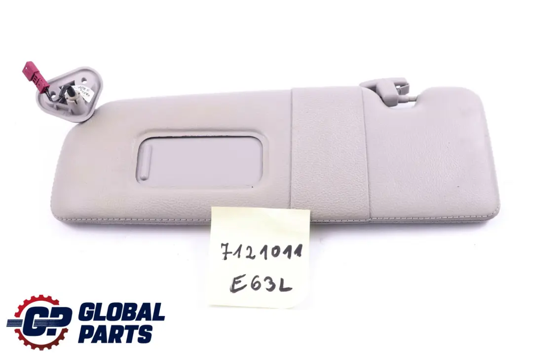 Sonnenblende Make-Up-Leuchte Links Himmelgrau für BMW 6 er E63 mit Teilenummer 7121011 BMW 6 er E63 Sonnenblende Make-Up-Leuchte Links Himmelgrau - SKU 7121011 - Teilenummer 7121011