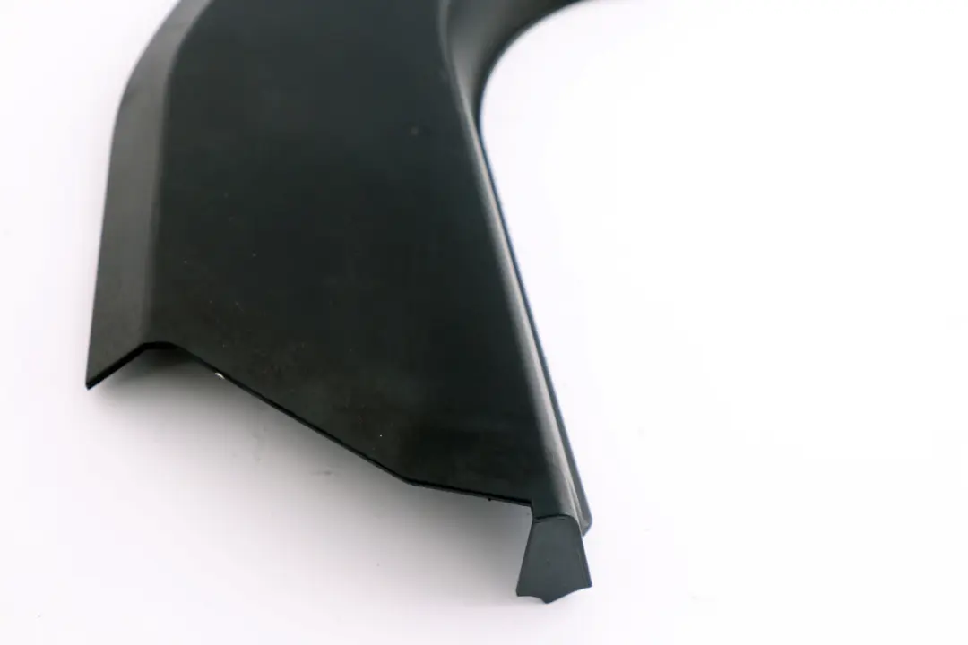 Lateral Trim Panel Front Left Leg Room N/S to BMW 1 Series E81 E82 E87 with Part number 7121041 BMW 1 Series E81 E82 E87 Lateral Trim Panel Front Left Leg Room N/S - SKU rhd-7121041 - Part number 7121041