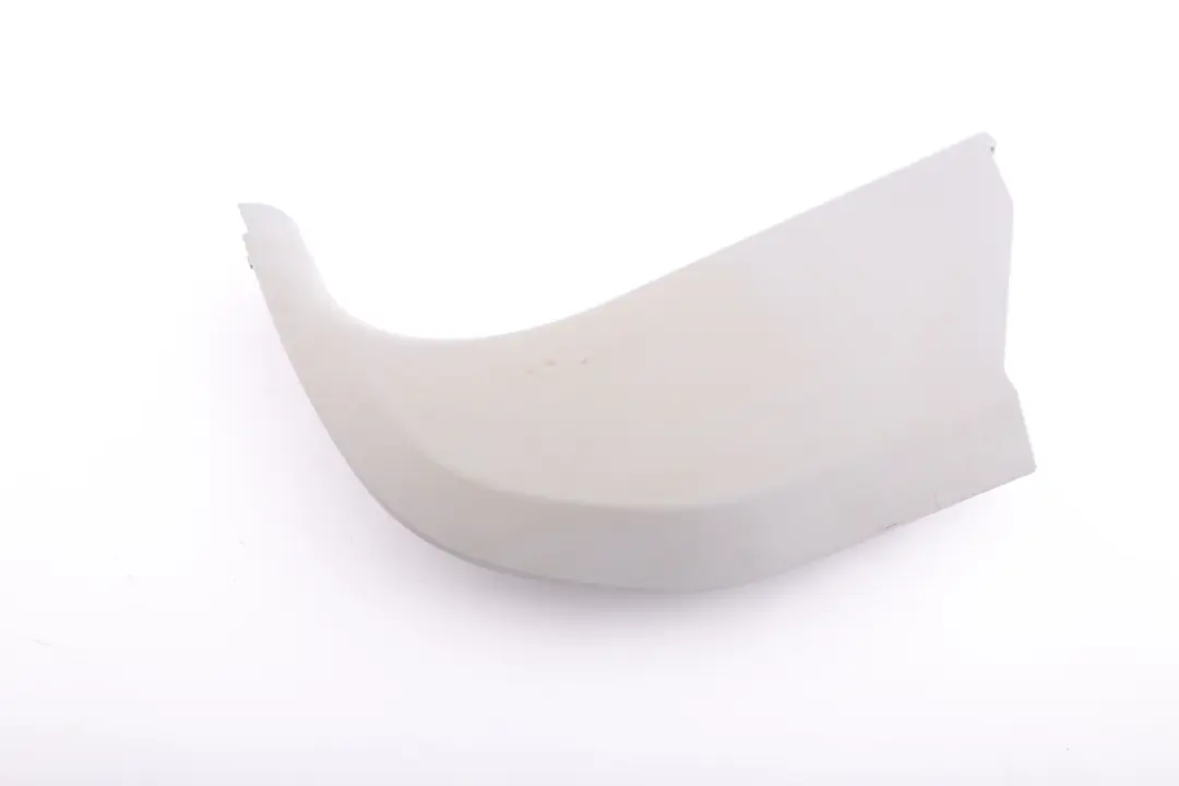 Lateral Trim Panel Front Left N/S Alaska Grey to BMW 1 Series E81 E82 E87 with Part number 7067077 BMW 1 Series E81 E82 E87 Lateral Trim Panel Front Left N/S Alaska Grey - SKU 7121043 - Part number 7067077