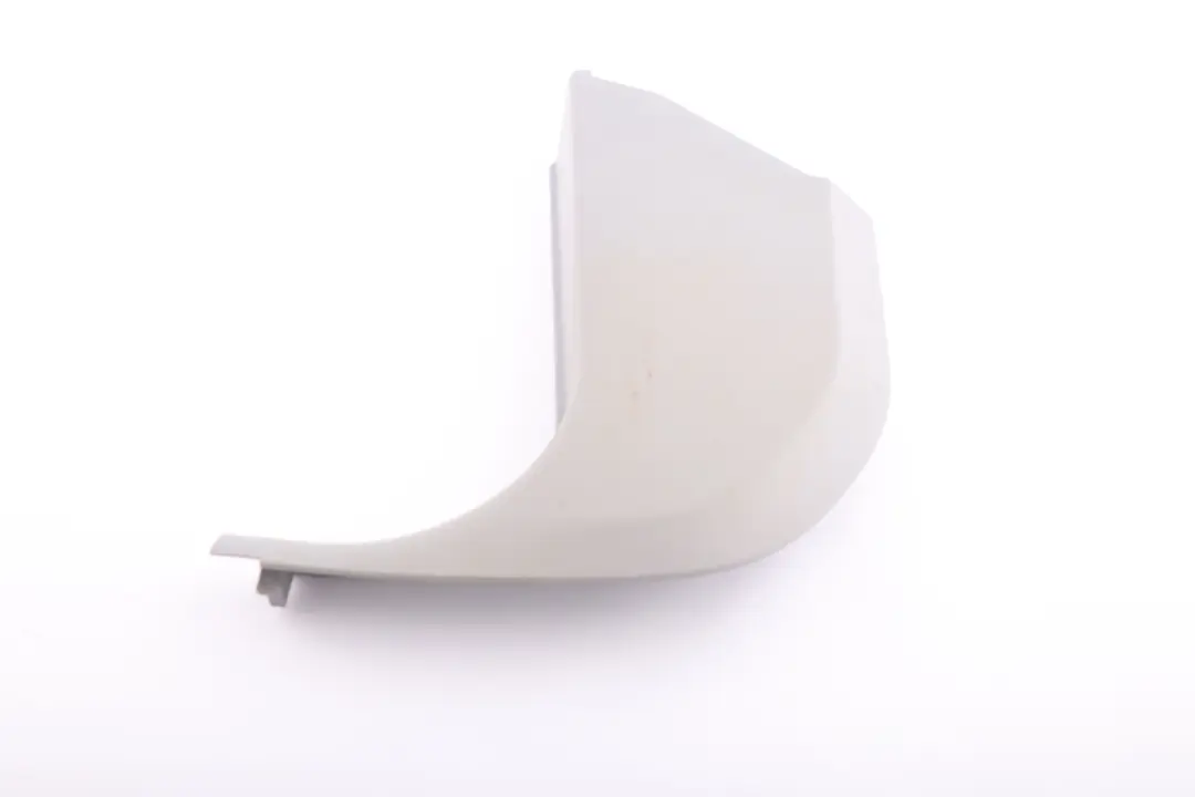 Lateral Trim Panel Front Left N/S Alaska Grey to BMW 1 Series E81 E82 E87 with Part number 7067077 BMW 1 Series E81 E82 E87 Lateral Trim Panel Front Left N/S Alaska Grey - SKU 7121043 - Part number 7067077