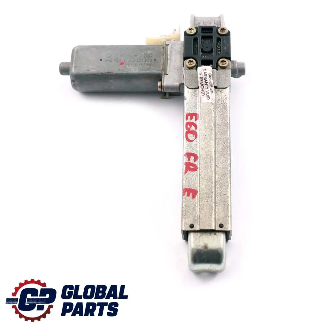 Motore Azionamento Regolazione Altezza Sedile Anteriore Destro per BMW E60 X5 E70 con numero di parte 7121066 BMW E60 X5 E70 Motore Azionamento Regolazione Altezza Sedile Anteriore Destro - SKU 7121066 - Numero di parte 7121066