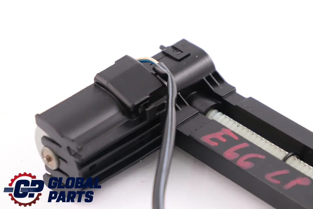 BMW E60 E61 E65 Réglage vertical de l'appui tête du siège avant - SKU 7121095 - Numéro de pièce 7121095