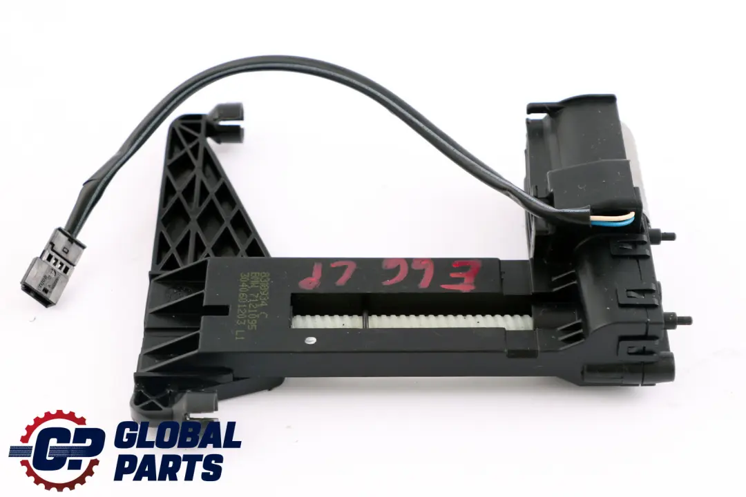 Réglage vertical de l'appui tête du siège avant pour BMW E60 E61 E65 à propos du numéro de pièce 7121095 BMW E60 E61 E65 Réglage vertical de l'appui tête du siège avant - SKU 7121095 - Numéro de pièce 7121095