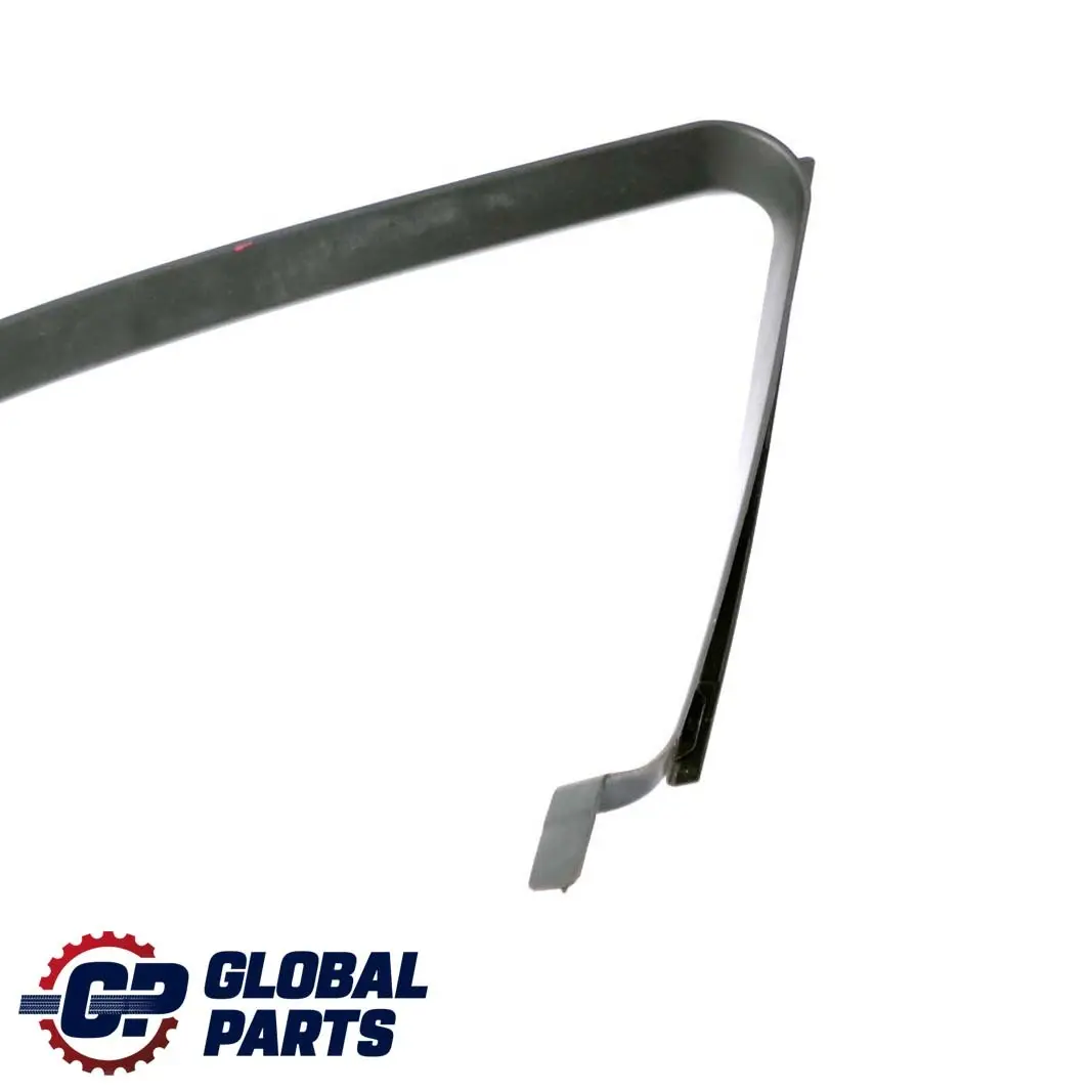 BMW 1 E87 Osłona Ramy Szyby Drzwi Prawy Przód - SKU 7121146 - Numer Części 7121146