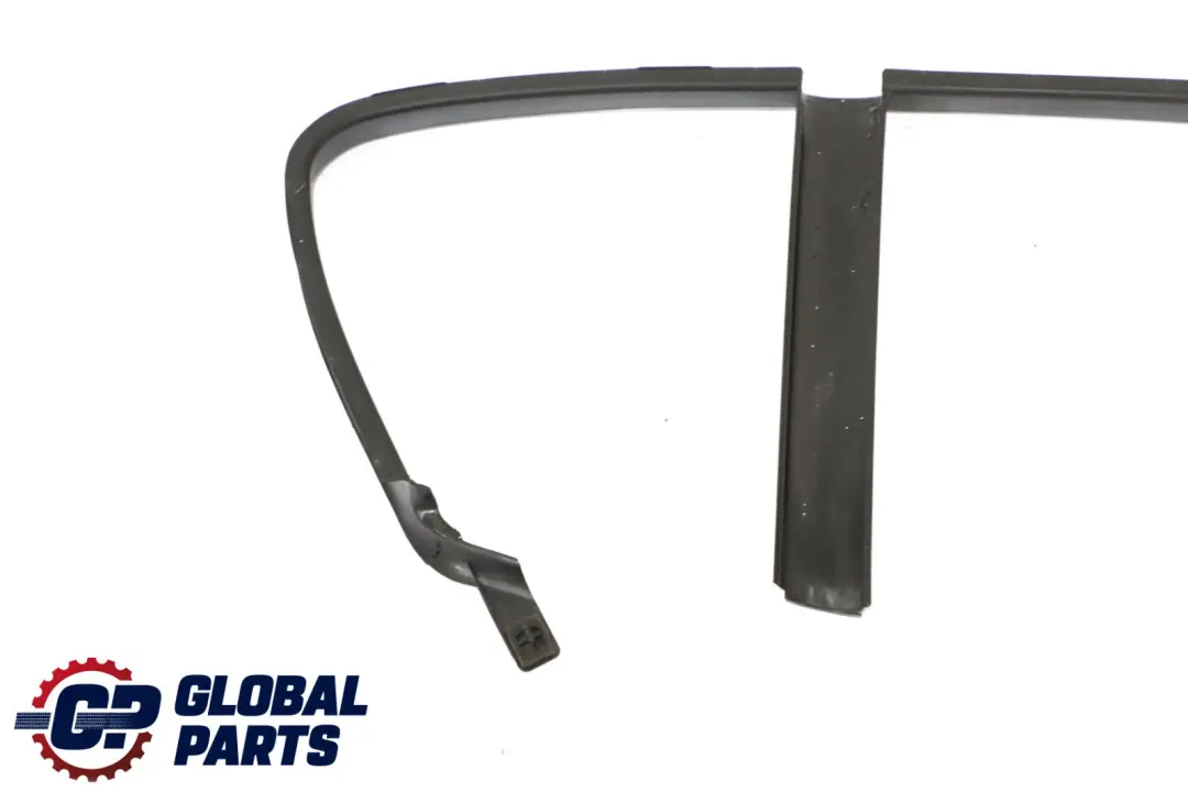 Abdeckung Fenster Rahmen Tür Hinten Rechts für BMW E87 mit Teilenummer 7121156 BMW E87 Abdeckung Fenster Rahmen Tür Hinten Rechts - SKU 7121156 - Teilenummer 7121156