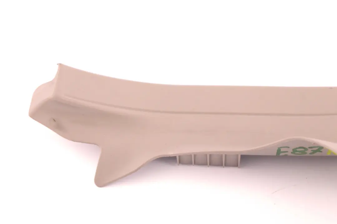 Bandella di Protezione Ingresso Dietro SX Beige per BMW E87 E87N LCI con numero di parte 7066977 BMW E87 E87N LCI Bandella di Protezione Ingresso Dietro SX Beige - SKU 7121167 - Numero di parte 7066977