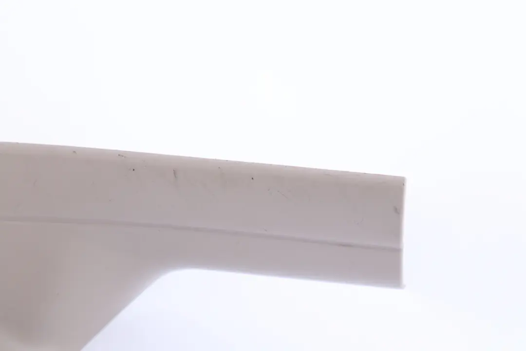 BMW 1 Serie E87 E87N LCI Bande de Couverture Entree Arriere Gauche Beige - SKU 7121167 - Numéro de pièce 7066977