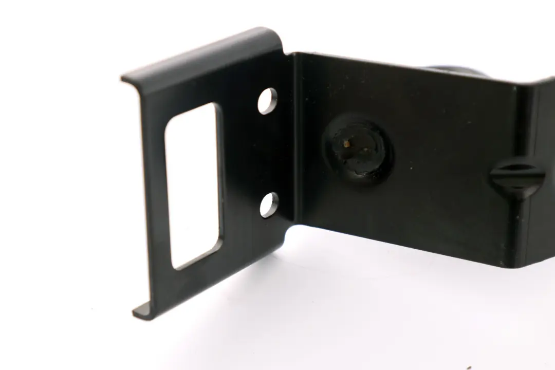 BMW E61 E61N LCI Palier Central Siege Arriere Armhalterung Support - SKU 7121231 - Numéro de pièce 7121231