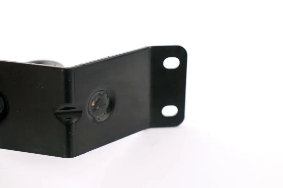 BMW 5 Series E61 E61N LCI Frame Seat Rear Bracket Mount Centre - SKU 7121231 - Part number 7121231