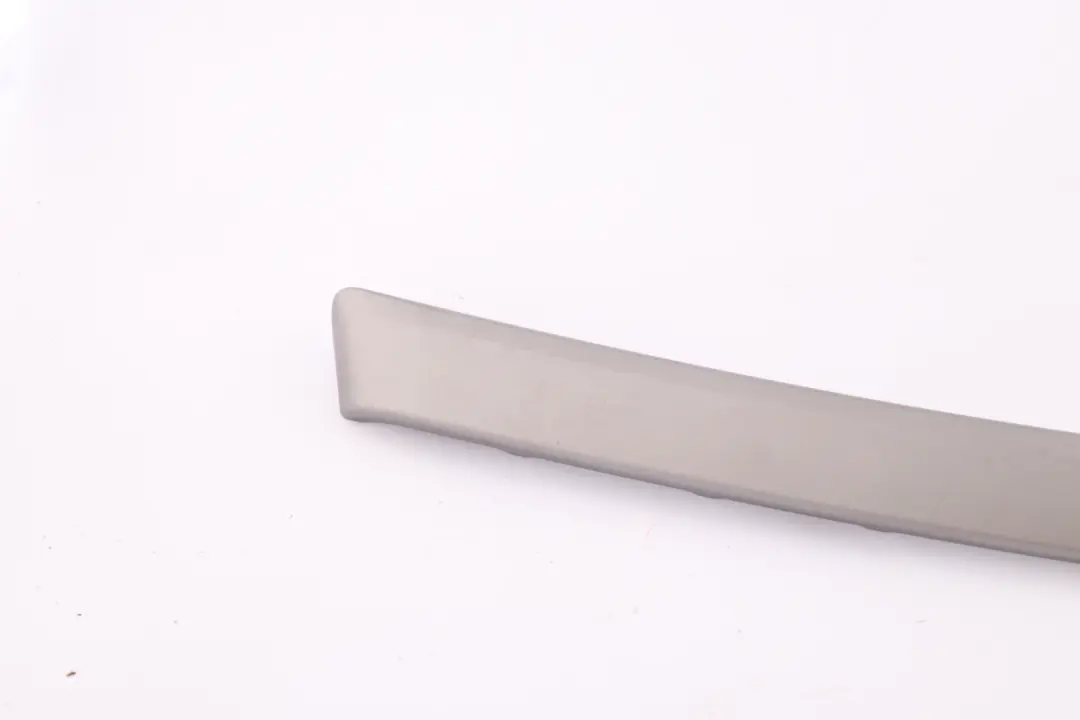 BMW Serie 3 E90 E91 Banda Decorativa Puerta Delantera Izquierda Titan 90 7121473 - SKU 7121473-1 - Número de pieza 6970555