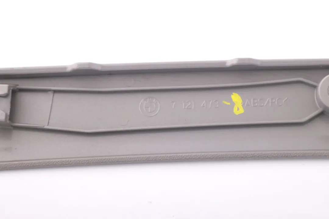 Decorative Trim Strip Door Front Left Titan 90 N/S to BMW 3 Series 8 E90 with Part number 7121473 BMW 3 Series 8 E90 Decorative Trim Strip Door Front Left Titan 90 N/S - SKU 7121473-8 - Part number 7121473