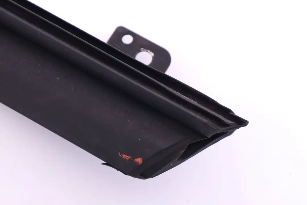 Dichtung Vorne Links für Mini Cabrio R52 mit Teilenummer 7121573 Mini Cabrio R52 Dichtung Vorne Links - SKU 7121573 - Teilenummer 7121573