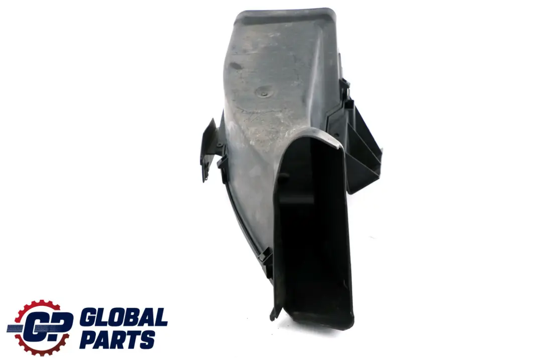Conducto de ventilación de aire de freno delantero derecho para BMW X5 E53 con número de pieza 7121616 BMW X5 E53 Conducto de ventilación de aire de freno delantero derecho - SKU 7121616 - Número de pieza 7121616
