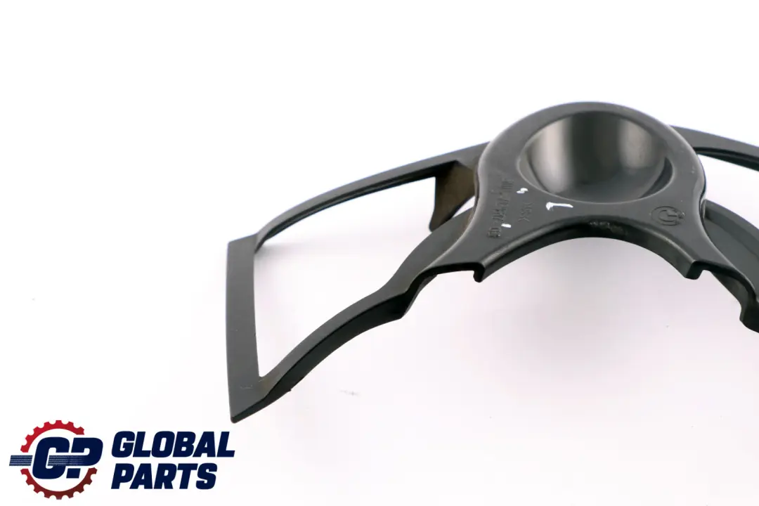 Wspornik Dystans Błotnika Zderzaka Przód Lewo do BMW E65 E66 E67 o numerze 7121617 BMW E65 E66 E67 Wspornik Dystans Błotnika Zderzaka Przód Lewo - SKU 7121617 - Numer Części 7121617