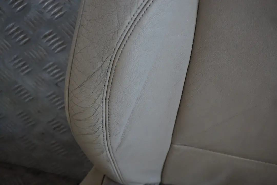 Heated Front Right O/S Beige Leather Driver Side Seat Memory to BMW Z4 Series E85 with Part number 7121712 BMW Z4 Series E85 Heated Front Right O/S Beige Leather Driver Side Seat Memory - SKU rhd-7121712 - Part number 7121712