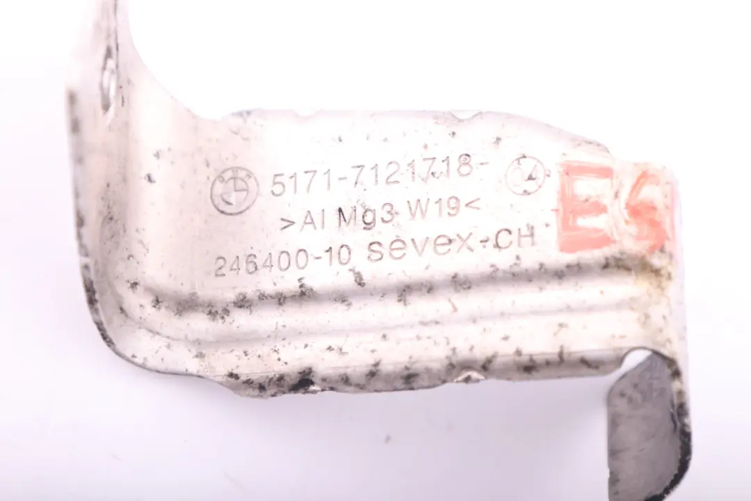 Soporte Bajo Suelo Panelado Centro 7125441 para BMW E81 E87 E90 E91 E92 con número de pieza 7121718 BMW E81 E87 E90 E91 E92 Soporte Bajo Suelo Panelado Centro 7125441 - SKU 7121718 - Número de pieza 7121718