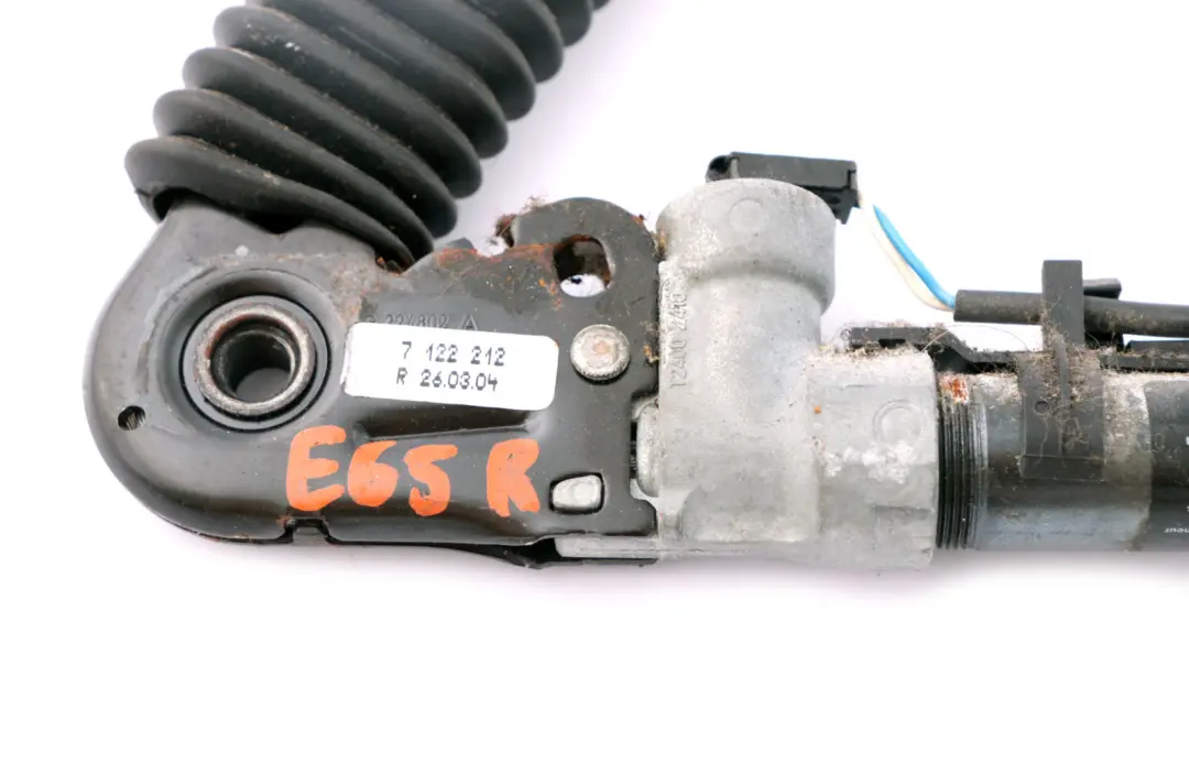 BMW E65 E66 Cintura Di Sicurezza Inferiore Fibbia O/S Anteriore Destra - SKU 7122212 - Numero di parte 7210870