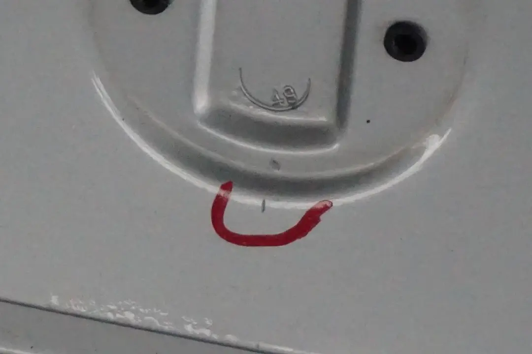 Klapa pokrywa bagażnika tył titansilber do BMW E60 o numerze 7122441 BMW E60 Klapa pokrywa bagażnika tył titansilber - SKU 7122441-TS - Numer Części 7122441