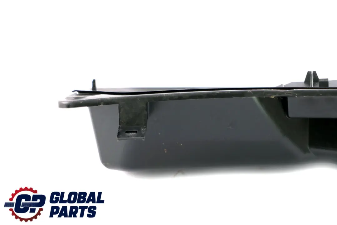 Cubierta Motor Limpiaparabrisas Delantero para BMW E81 E87 E90 E91 E92 E93 con número de pieza 7123449 BMW E81 E87 E90 E91 E92 E93 Cubierta Motor Limpiaparabrisas Delantero - SKU 7123449 - Número de pieza 7123449