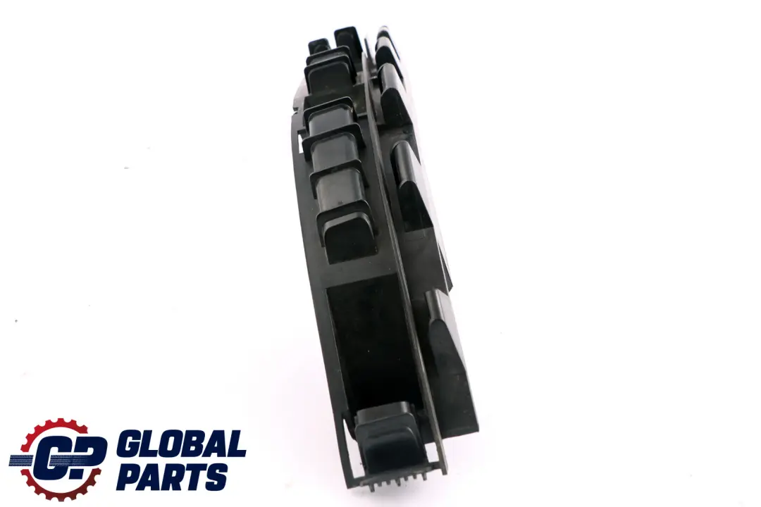 BMW E65 E66 E67 Registrazione Supporto Paraurti Posteriore SX - SKU 7123797 - Numero di parte 7123797