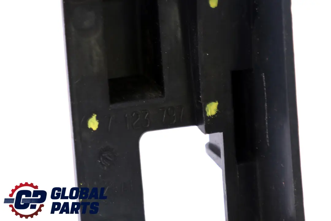 BMW 7 Series E65 E66 E67 Rear Left N/S Bumper Mounting Bracket - SKU 7123797 - Part number 7123797