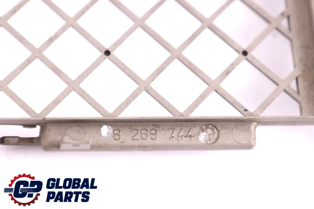 rejilla inferior parachoques delantero inferior parrilla Titan 8269744 para BMW E53 con número de pieza 7123956 BMW E53 rejilla inferior parachoques delantero inferior parrilla Titan 8269744 - SKU 7123956 - Número de pieza 7123956